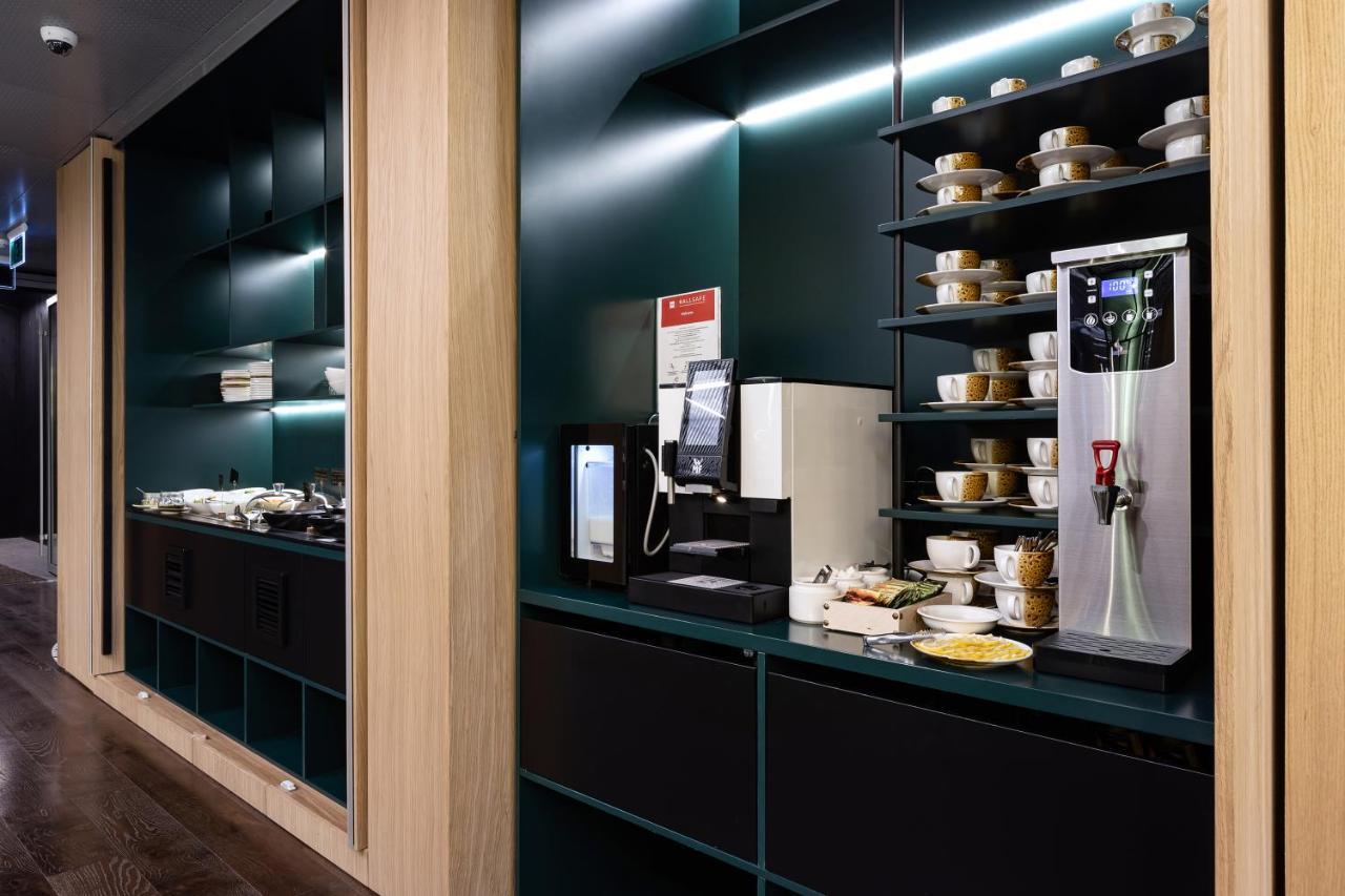 Novotel Living Almaty Jetisu Ngoại thất bức ảnh
