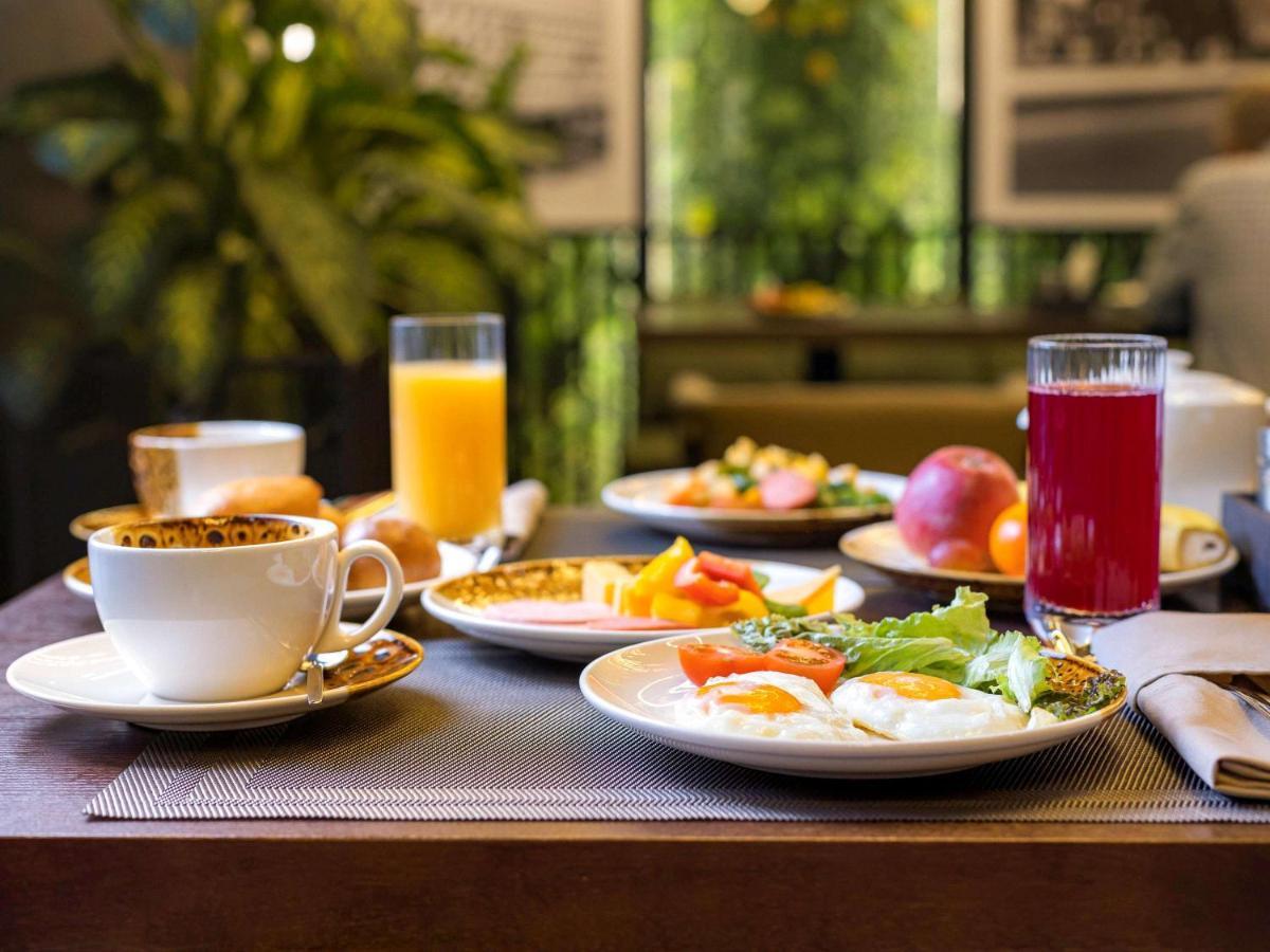 Novotel Living Almaty Jetisu Ngoại thất bức ảnh