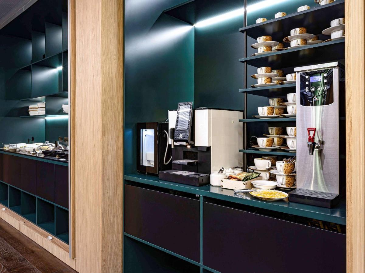 Novotel Living Almaty Jetisu Ngoại thất bức ảnh