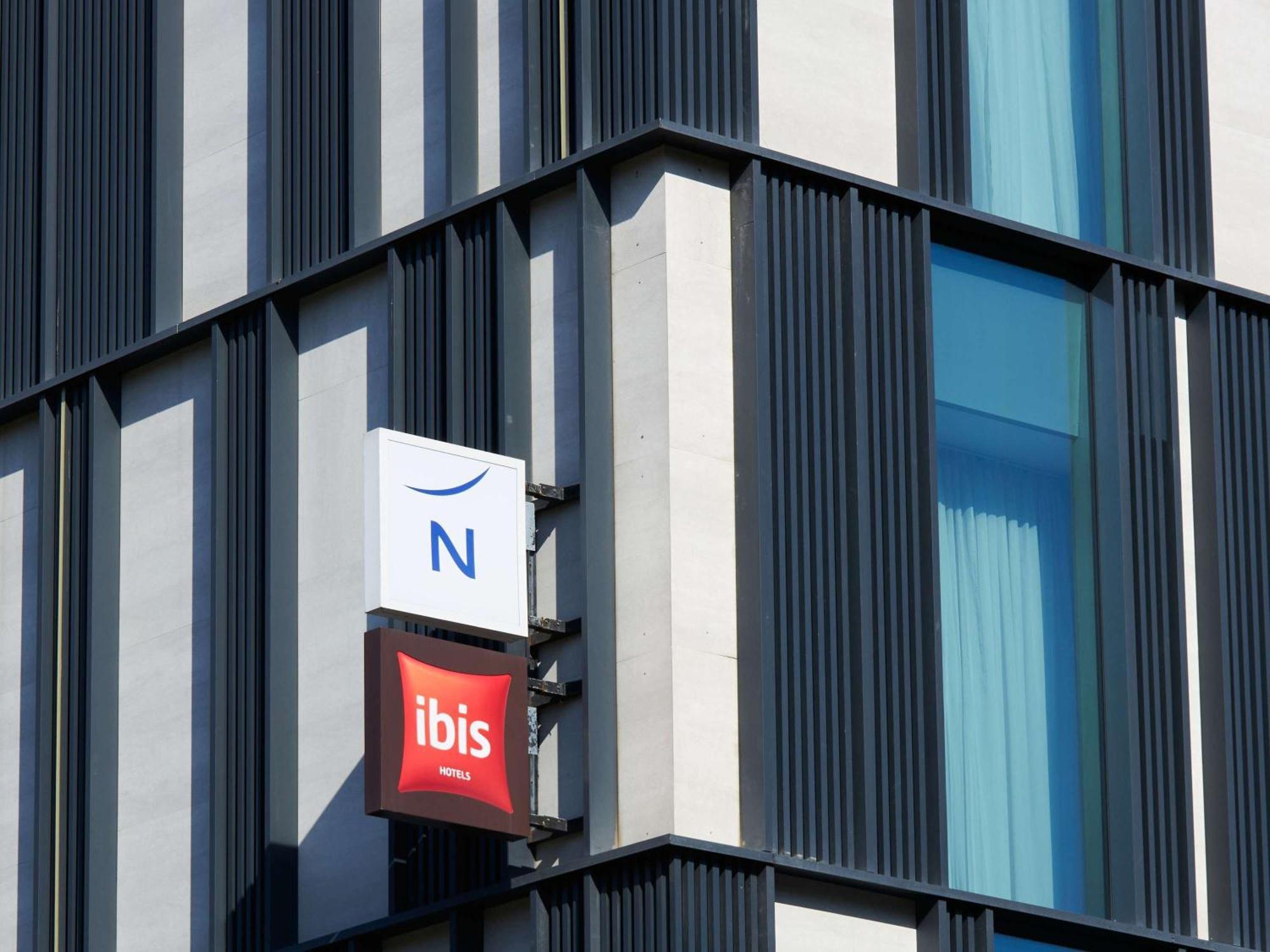 Novotel Living Almaty Jetisu Ngoại thất bức ảnh